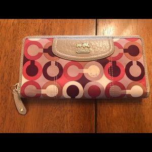Coach Graphic Op Art Accordion Zip Wallet